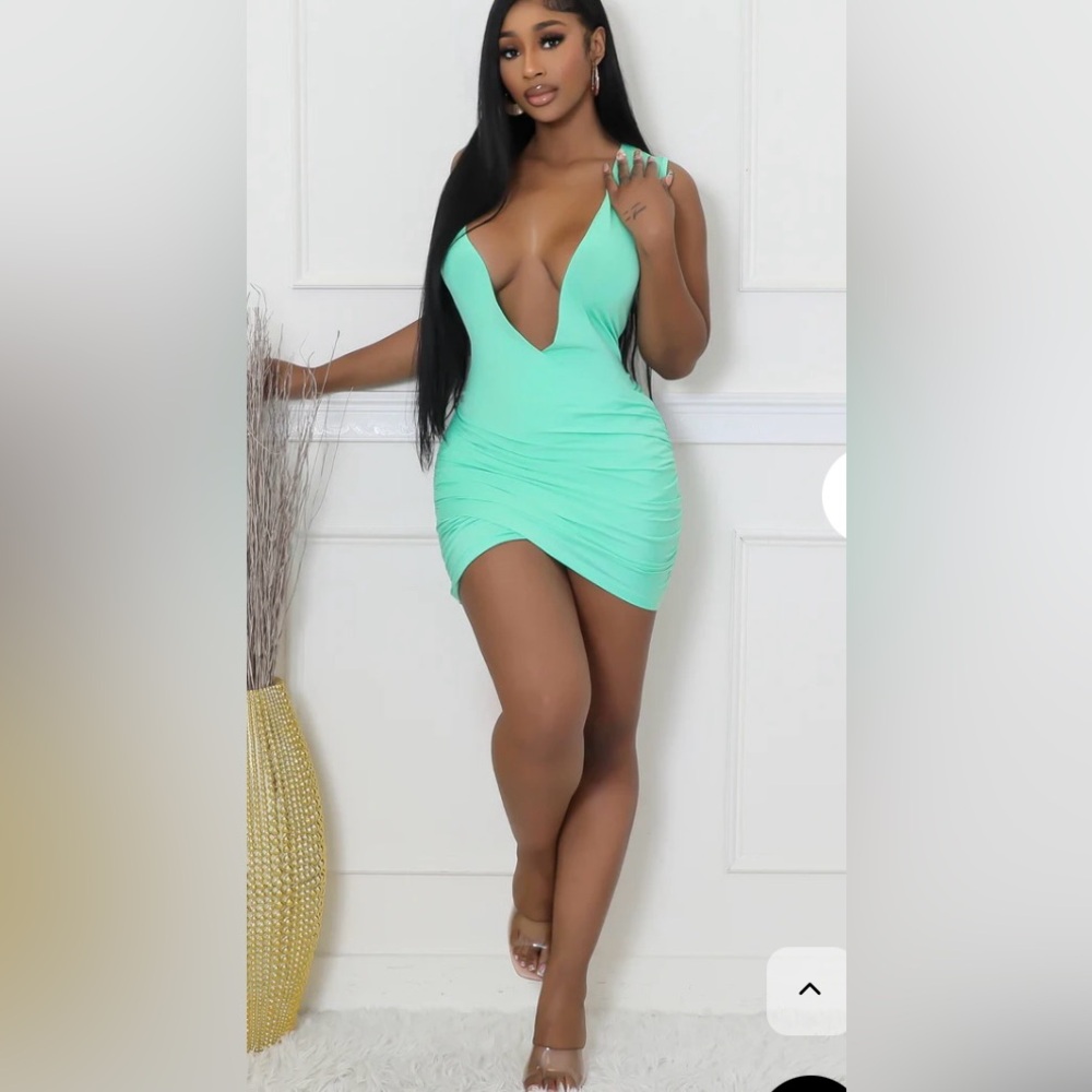 Mint Green Plunge Bodycon Dress Small